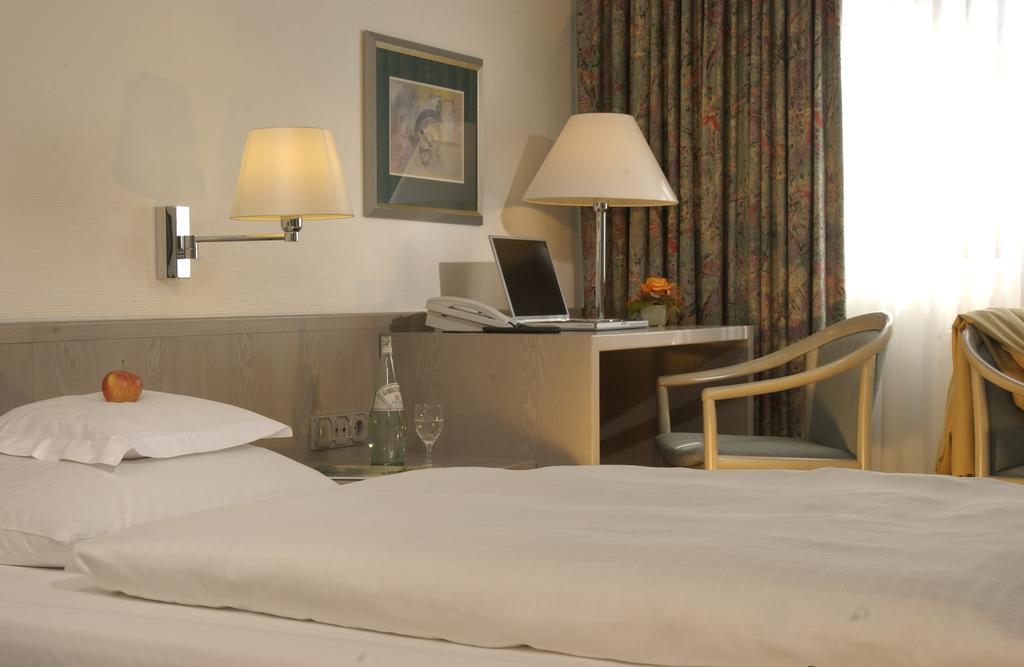 Hotel Spiegel Köln Eksteriør bilde