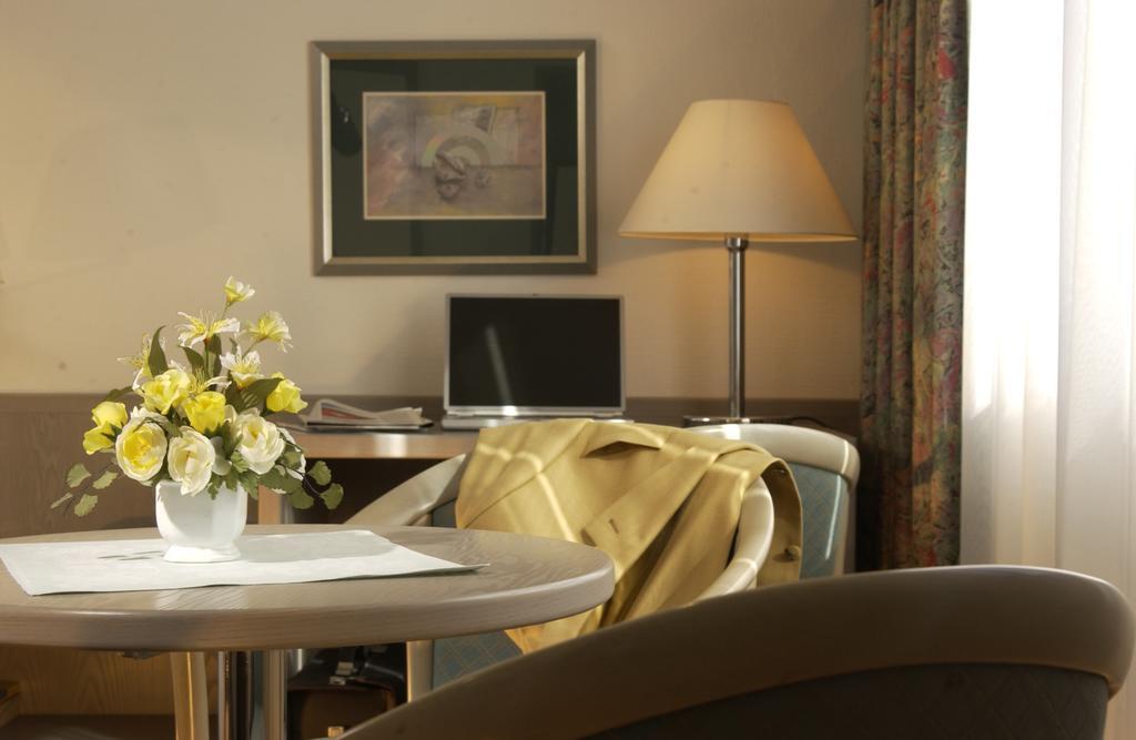 Hotel Spiegel Köln Eksteriør bilde