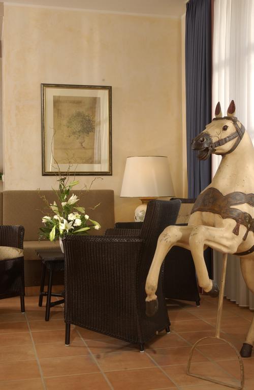 Hotel Spiegel Köln Eksteriør bilde
